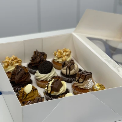 Box de 12 Cupcakes Floraux